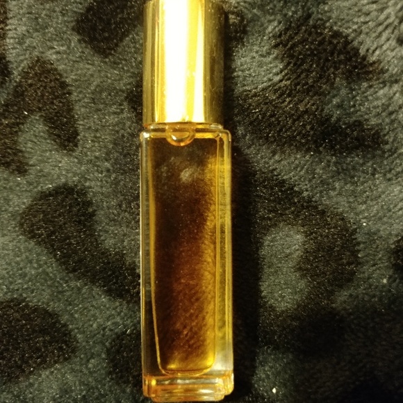 Herbivore Phoenix facial oil - Picture 4 of 4